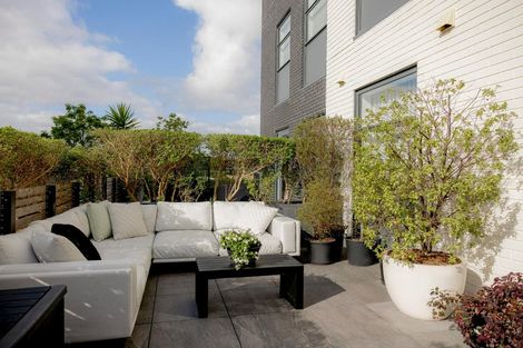 Photo of property in 1/2g Onekiritea Road, Hobsonville, Auckland, 0616