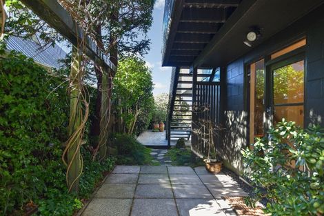 Photo of property in 125 Koutu Road, Kawaha Point, Rotorua, 3010