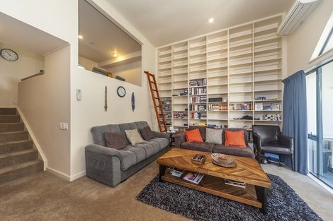 Photo of property in 9/14 Harriett Street, Thorndon, Wellington, 6011
