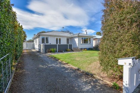Photo of property in 9 King Street, Carterton, 5713