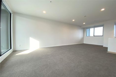 Photo of property in 413/19 Rawene Road, Birkenhead, Auckland, 0626