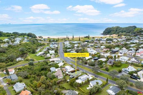 Photo of property in 121 Onemana Drive, Onemana, Whangamata, 3691