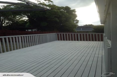 Photo of property in 2/17 Capilano Place, Glenfield, Auckland, 0629