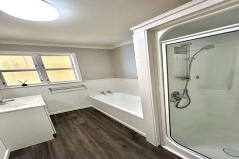 Photo of property in 1 Highfield Place, Levin, 5510