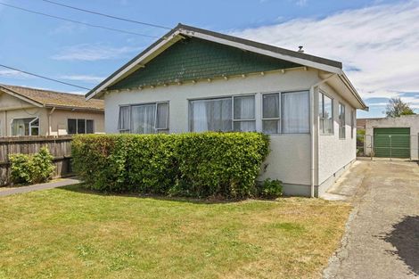 Photo of property in 21 Hay Street, Bromley, Christchurch, 8062