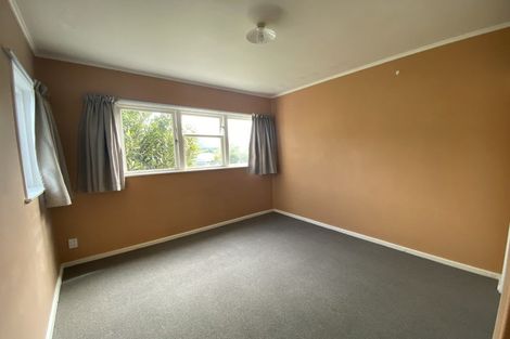Photo of property in 95 Farmer Crescent, Taita, Lower Hutt, 5011