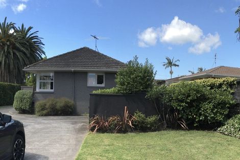 Photo of property in 61 Northboro Road, Belmont, Auckland, 0622