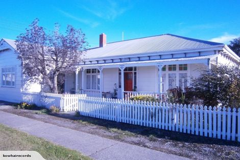 Photo of property in 11 Douglas Street, Balclutha, 9230