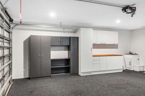 Photo of property in 9 Rehua Place, Waiwhakaiho, New Plymouth, 4312