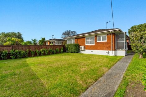 Photo of property in 1/18 Shakespeare Road, Milford, Auckland, 0620