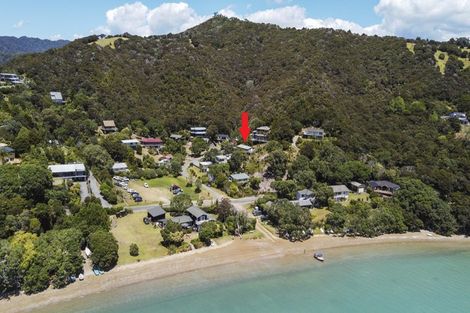 Photo of property in 8 Smith-grey Crescent, Parekura Bay, Hikurangi, 0184