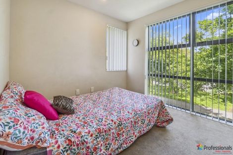 Photo of property in 192 Porchester Road, Takanini, 2112