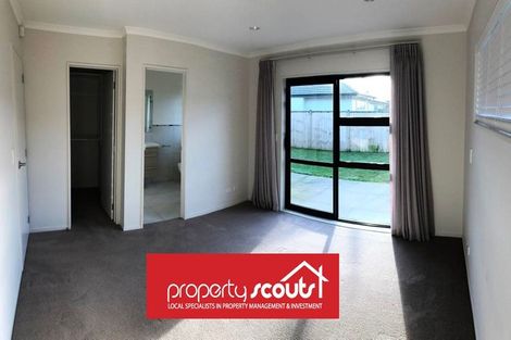 Photo of property in 54 Turnberry Drive, Wattle Downs, Auckland, 2103