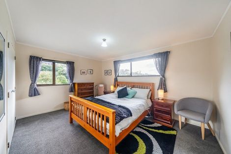 Photo of property in 42 Allington Road, Karori, Wellington, 6012