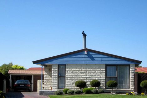 Photo of property in 5 Wakelin Place, Redwood, Christchurch, 8051