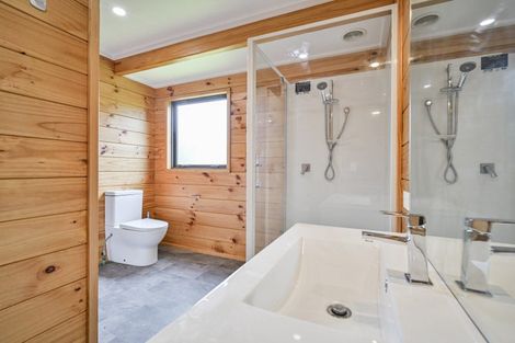 Photo of property in 73 Ferry Road, Clive, 4102