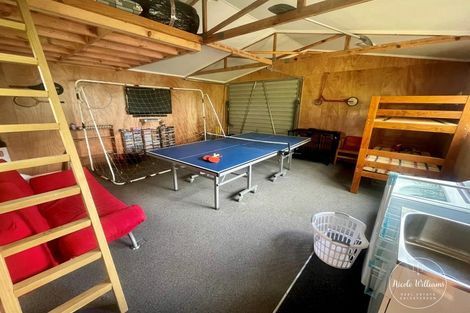 Photo of property in 47 Merril Road, Paparoa, 0571