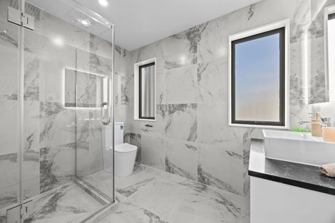 Photo of property in 17 Bremner Ridge Street, Flat Bush, Auckland, 2019
