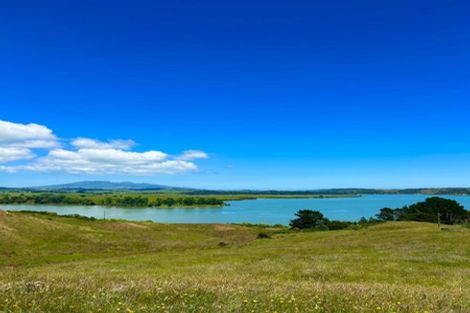 Photo of property in 462 Ohautira Road, Raglan, 3295