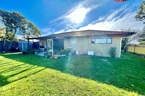 Photo of property in 3 Mcnaughton Place, Onekawa, Napier, 4110