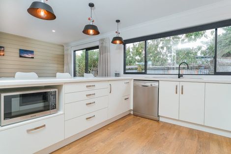 Photo of property in 25 Andrews Street, Foxton Beach, Foxton, 4815