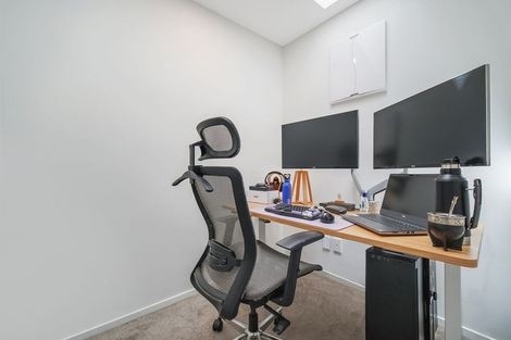 Photo of property in 29 Morihana Close, Glen Eden, 0602