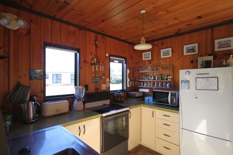 Photo of property in 12 Pitkethley Circle, Pauanui, Hikuai, 3579