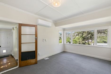 Photo of property in 31 Awa Road, Miramar, Wellington, 6022