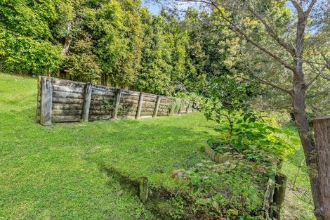 Photo of property in 1/5 Glenvale Place, Totara Vale, Auckland, 0629