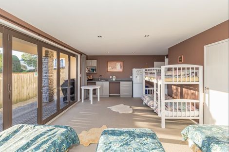 Photo of property in 15a Robbie Street, Foxton Beach, Foxton, 4815