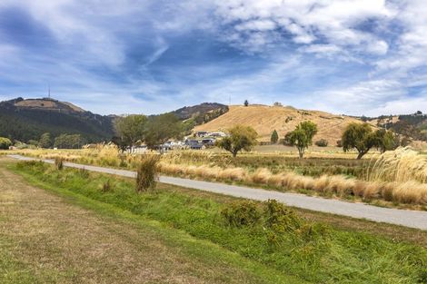 Photo of property in 27 Long Acre Drive, Cracroft, Christchurch, 8022