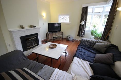 Photo of property in 253 College Street, West End, Palmerston North, 4412