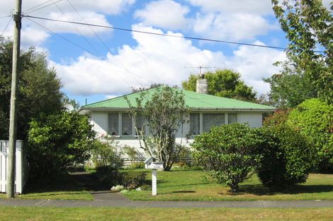 Photo of property in 8 Hector Grove, Trentham, Upper Hutt, 5018