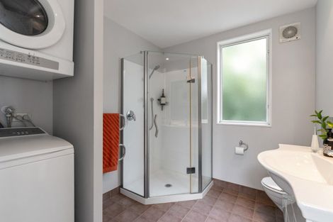 Photo of property in 353a Karaka Bay Road, Karaka Bays, Wellington, 6022