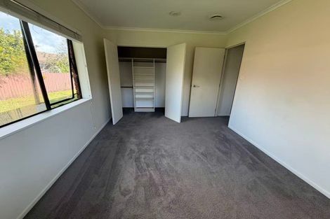 Photo of property in 163 Walter Strevens Drive, Conifer Grove, Takanini, 2112