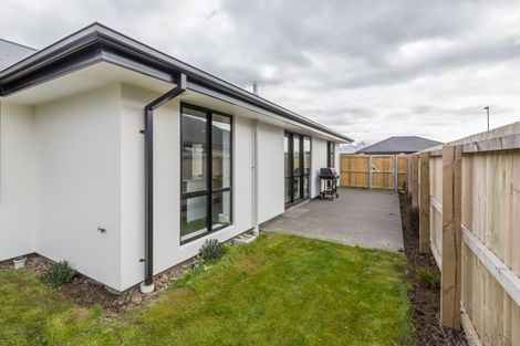 Photo of property in 4 Katrine Drive, Marshland, Christchurch, 8083
