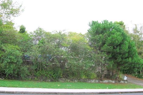 Photo of property in 15 Nandana Drive, Glen Eden, Auckland, 0602