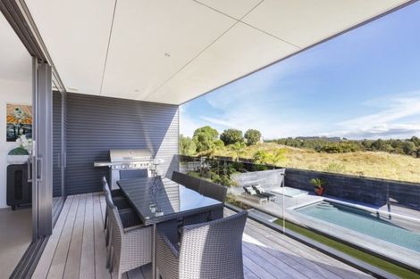 Photo of property in 48 Mangatawhiri Road, Omaha, 0986