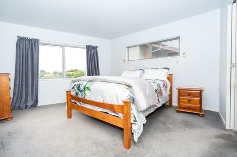 Photo of property in 6 Stirling Place, Dinsdale, Hamilton, 3204