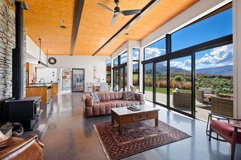 Photo of property in 27 Pipeclay Gully Road, Bannockburn, Cromwell, 9384