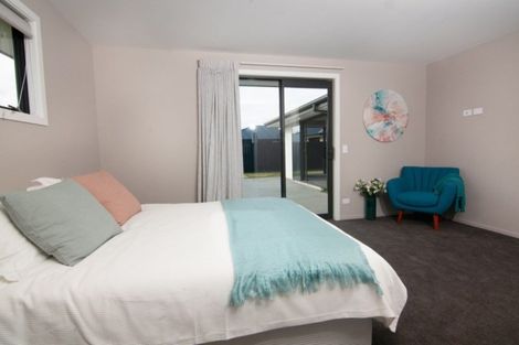 Photo of property in 8 Stowell Drive, Cromwell, 9310