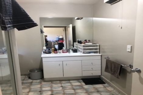 Photo of property in 19a Picton Avenue, Riccarton, Christchurch, 8011