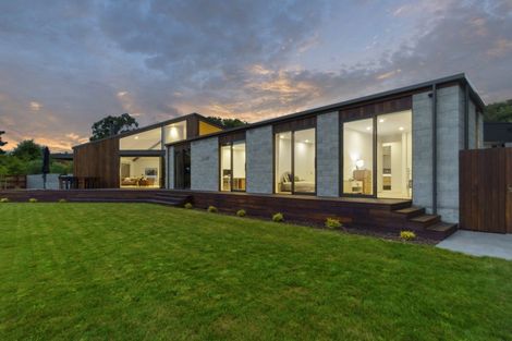 Photo of property in 3 Tui Vale Lane, Halswell, Christchurch, 8025