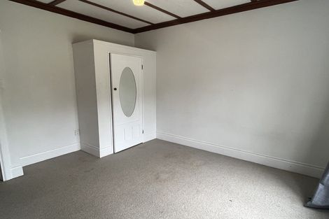 Photo of property in 92 Shamrock Street, Takaro, Palmerston North, 4412