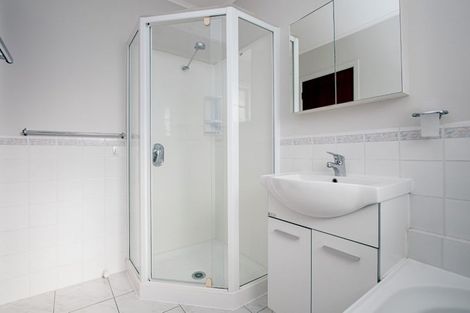 Photo of property in 3 Mclaren Place, Chedworth, Hamilton, 3210