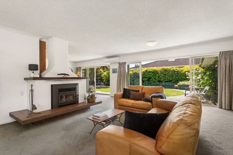 Photo of property in 28 Rutherglen Avenue, Ilam, Christchurch, 8041