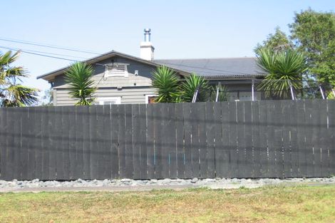 Photo of property in 114 Seabrook Avenue, New Lynn, Auckland, 0600