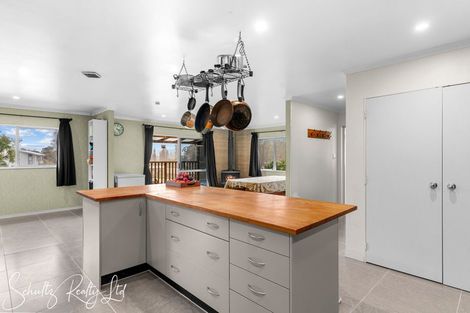 Photo of property in 30 Settlement Road, Kaiwaka, 0573