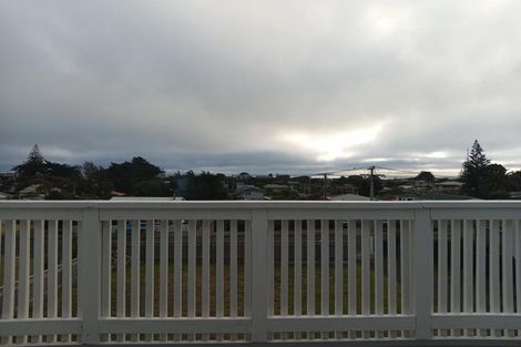 Photo of property in 74 Kahukura Avenue, Waitarere Beach, Levin, 5510