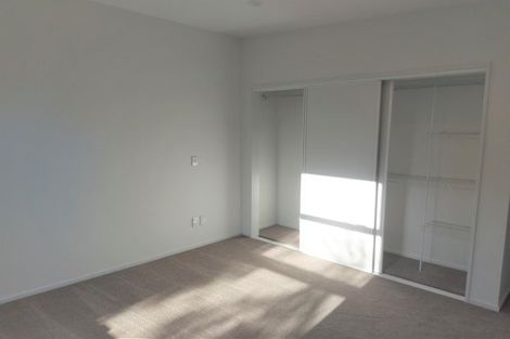 Photo of property in 4/40 Scarlet Oak Drive, Schnapper Rock, Auckland, 0632